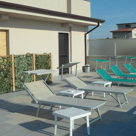 Hotel Eden Viareggio Exterior foto