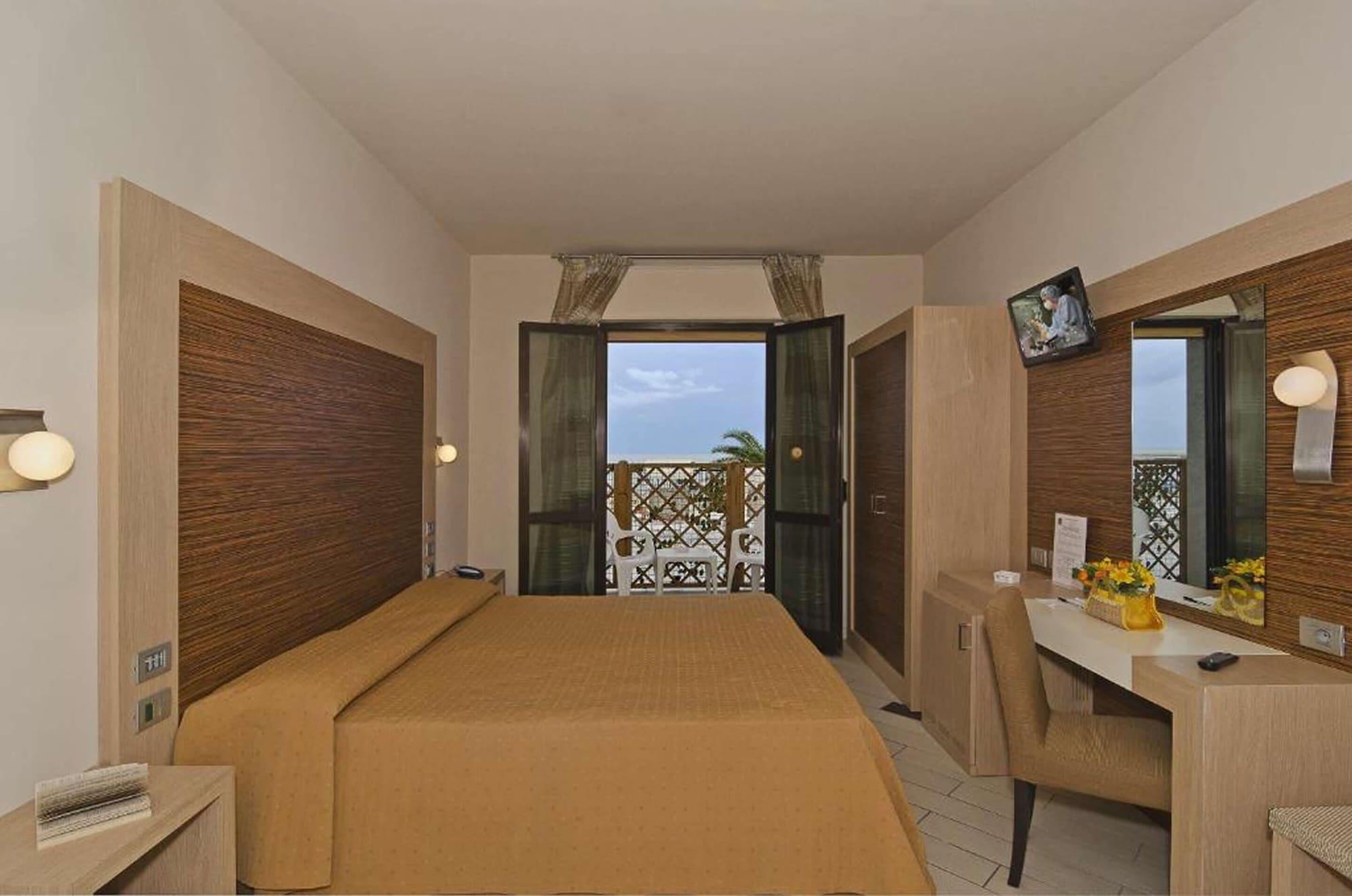 Hotel Eden Viareggio Exterior foto