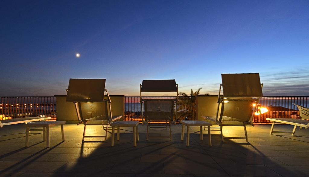Hotel Eden Viareggio Exterior foto