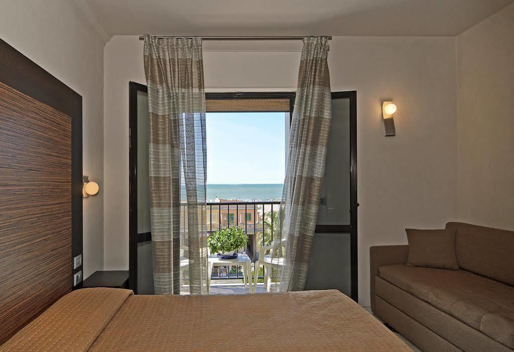 Hotel Eden Viareggio Exterior foto